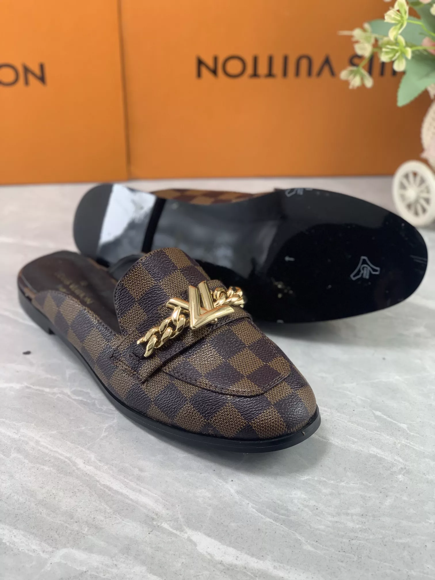 louis vuitton chaussons pour femme s_12b5a463